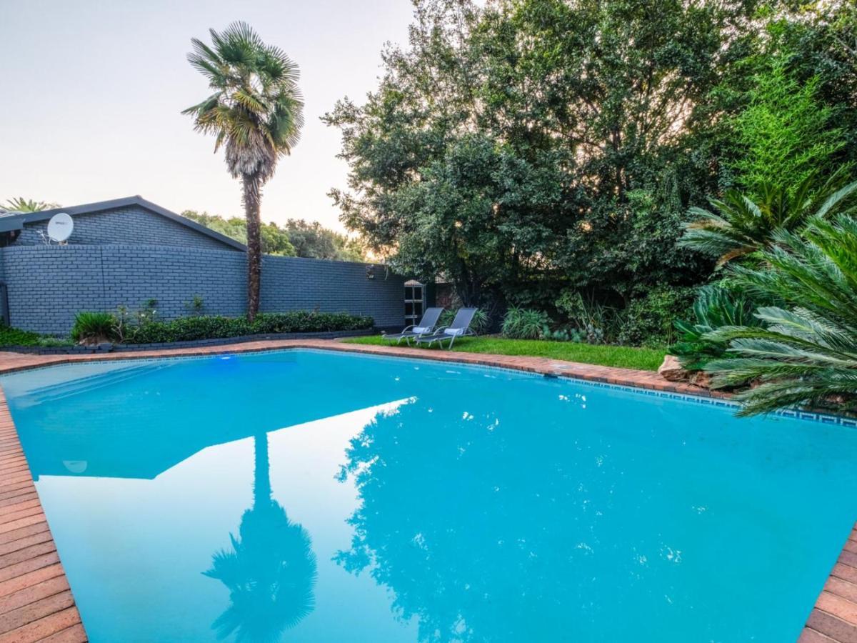 יוהנסבורג Hurlingham House Guest House מראה חיצוני תמונה