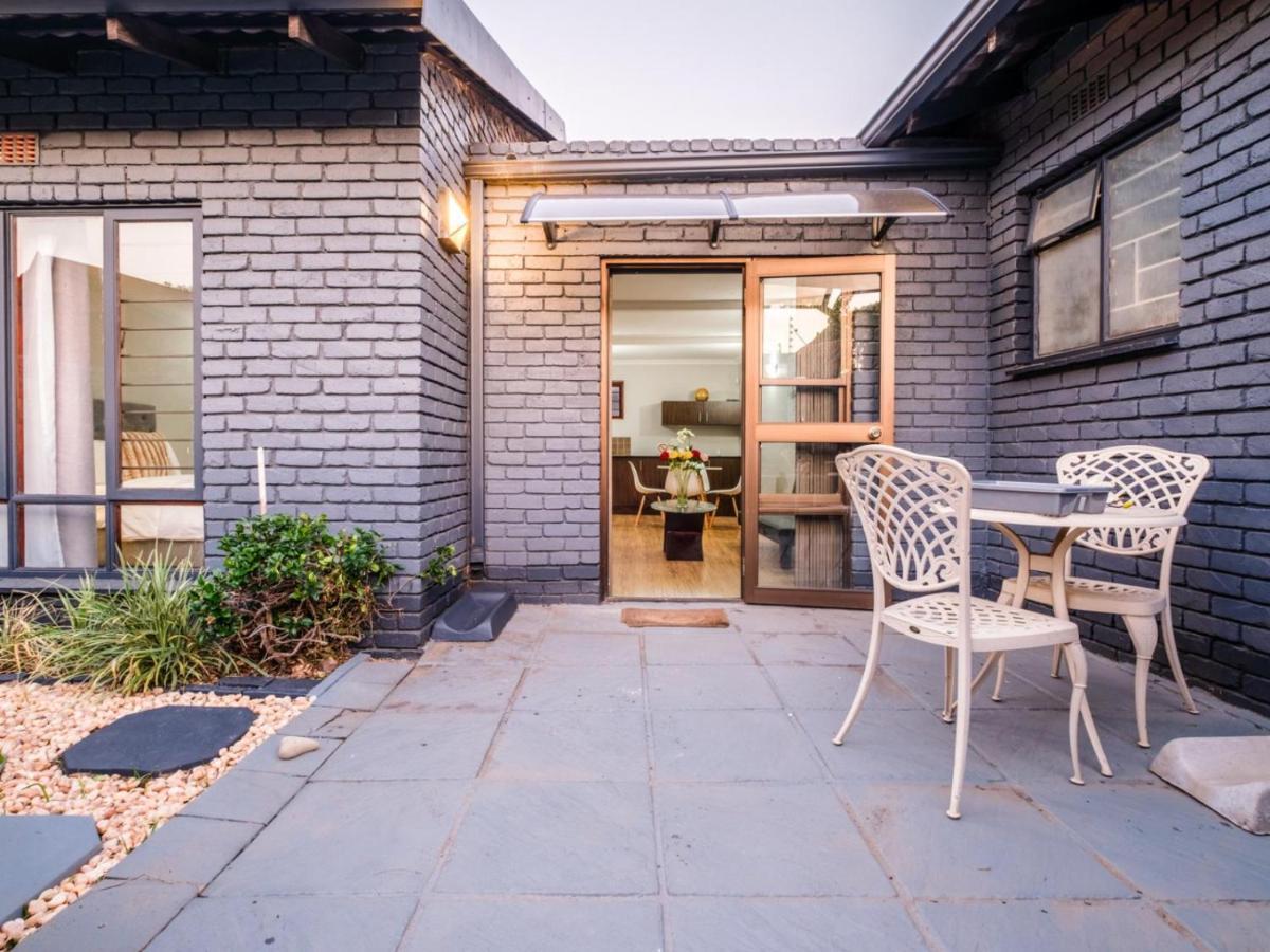 יוהנסבורג Hurlingham House Guest House מראה חיצוני תמונה