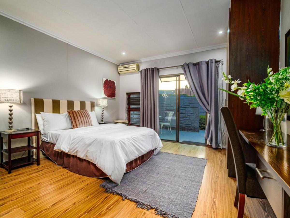 יוהנסבורג Hurlingham House Guest House מראה חיצוני תמונה