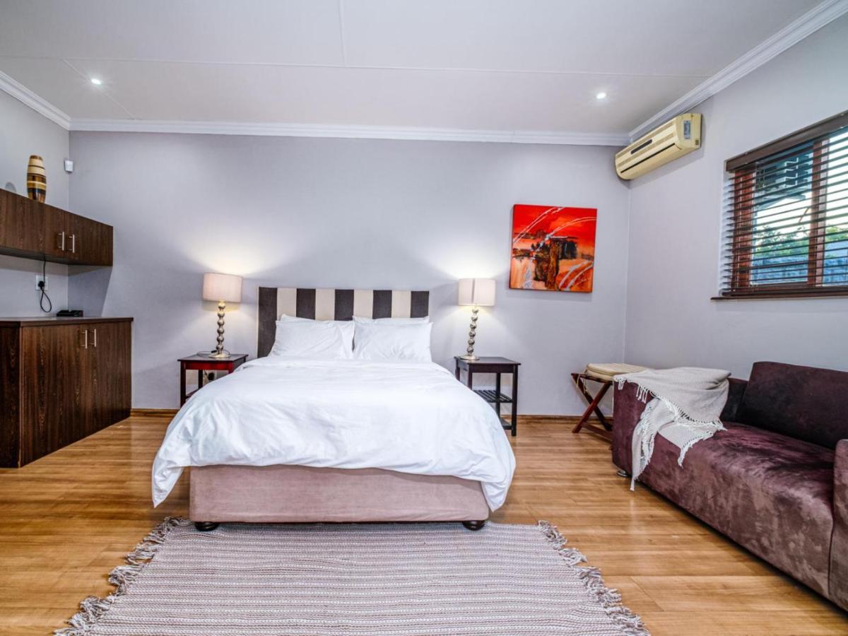יוהנסבורג Hurlingham House Guest House מראה חיצוני תמונה