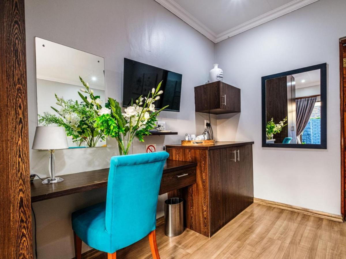 יוהנסבורג Hurlingham House Guest House מראה חיצוני תמונה