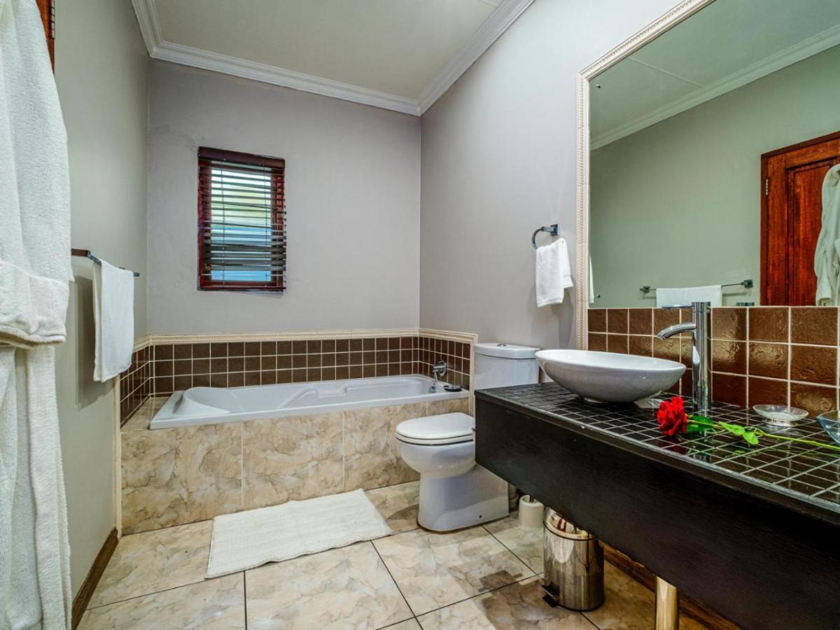 יוהנסבורג Hurlingham House Guest House מראה חיצוני תמונה